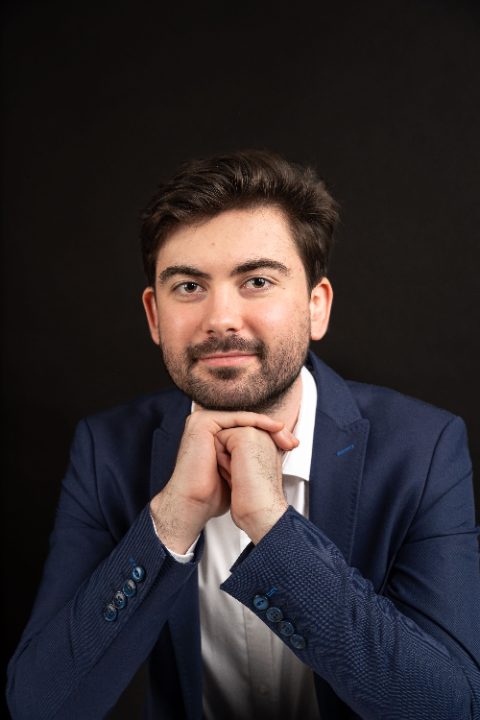 Jeune pianiste invité en avant-concert